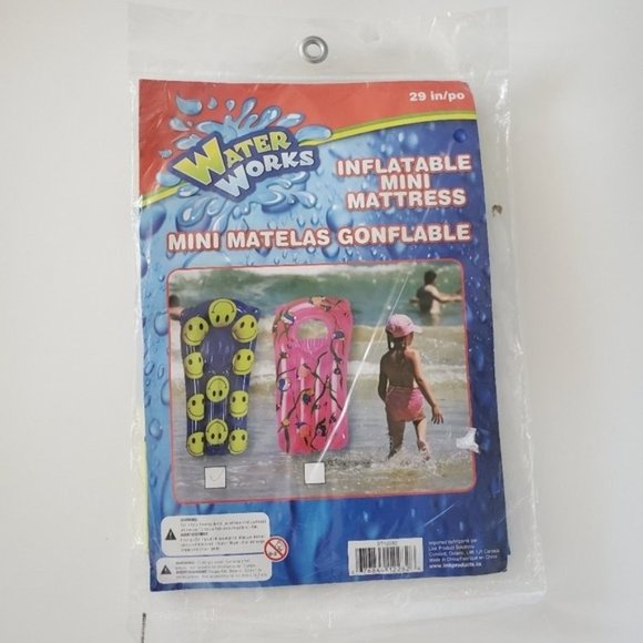 WaterWorks | Inflatable Mini Mattress - Picture 1 of 10